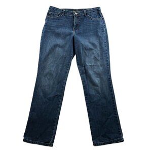 Lee Women's Jeans Size  33x30 Measured Relaxed Fit Straight Leg High Rise Blue